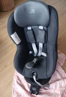 Britax Romer Dualfix - 5