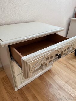 🔥 Predám luxusnú kompletnú spálňu – zachovalá, masívna, ele - 5