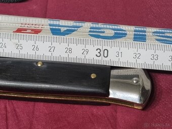 Veľký vyskakovací nožík. - 5