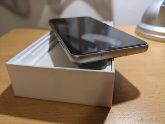 Samsung Galaxy S21 FE 5G - 5
