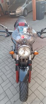 Honda CB 900F - 5