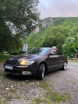 Škoda Superb II 2010 125kw automat - 5
