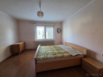 PREDAJ starší 3i RD, pozemok 702 m2, Ivanka pri Dunaji - 5