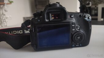Canon EOS 60D + 18-135mm IS – výborný stav, komplet set - 5