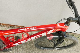 Predám horský bicykel TREK PROCALIBER 6 L - 5