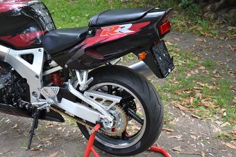 Honda CBR 900RR Fireblade SC28 - 5