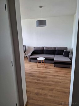 Prenájom 2 izbový byt s balkónom - 5