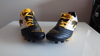 Predam cisto nove kopacky PUMA. Vhodne na travu. - 5