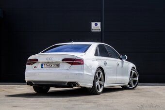 Audi S8 4.0 TFSI quattro Tiptronic / AJ NA SPLÁTKY / - 5