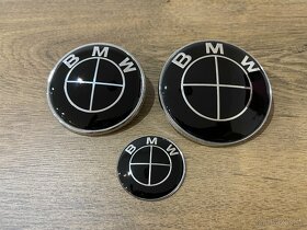 Čierne znaky BMW - 5