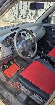Suzuki Swift 1.3 - 5