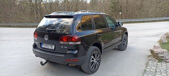 Volkswagen Touareg 3, 0 TDI manuál 4x4 - 5
