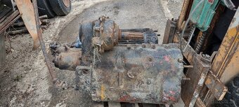 Motor a blok motora Tatra - 5