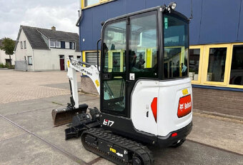 Bobcat E17 - 5