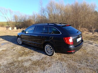 ŠKODA SUPERB COMBI 2.0TDi 4x4 ,, ELEGANCE " - 5