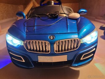 Luxusné elektrické autíčko BMW - modré - 5