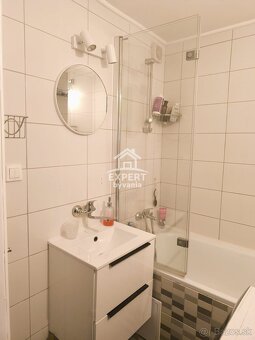 Rezervované 2 iz. byt Mochovská - 5