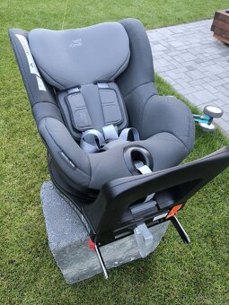 Predám detskú autosedačku Romer Britax Dualfix i-size - 5