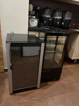 Odstupim zariadenie kaviarne - 5