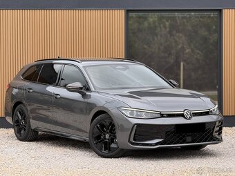 Volkswagen Passat Variant R-Line 2.0 TDI 4X4 DSG Pano,Matrix - 5