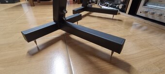 Stojany na reproduktory - 5