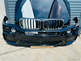 BMW X5 F15 nárazník kapota blatník světla - 5