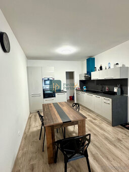 Prenájom veľký 2 izbový byt, novostavba, garážové státie - 5