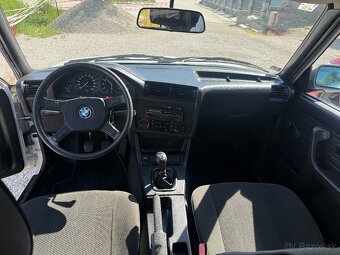 BMW e30 316 ročník 1987 - 5