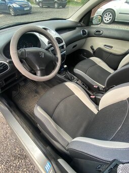 Peugeot 206 1.1 - 5