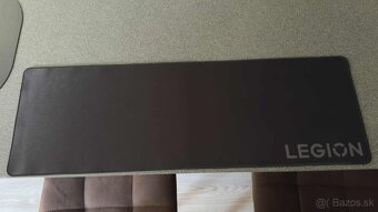 Lenovo LOQ 15ARP9 - 5
