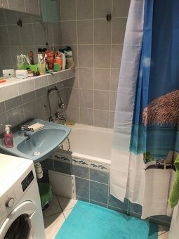 PREDAJ 3-izbový byt v centre mesta Púchov - 5