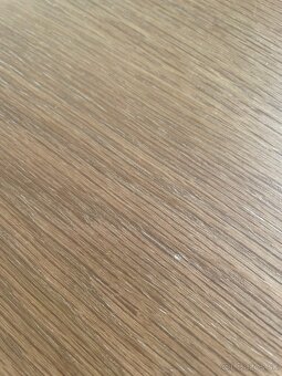 Jedálenský okrúhly stôl Jegind - 5