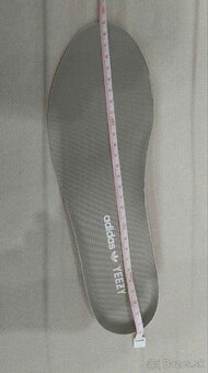 Adidas Yeezy Bosst 350 - 5