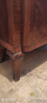 Starožitná skrinka - 5