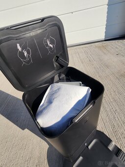 Robotický vysávač iRobot Roomba i7 - 5