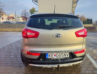 Kia Sportage 3 2.0Crdi 100kw - 5