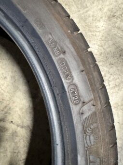 265/40R22 - 5