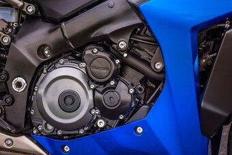 Suzuki gsx-s 1000 gt - 5