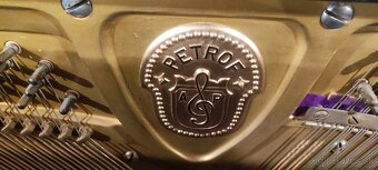 Piano Petrof - 5