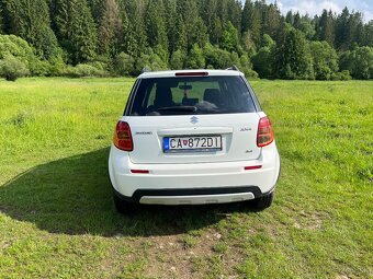 SUZUKI SX4 - 5