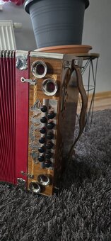Heligonka Hlaváček - 5