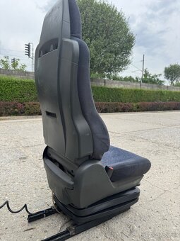Predám vodičské vzduchom odpružené sedadlo MAN TGA – plne fu - 5