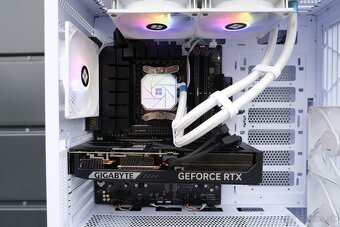 Herný PC, Ryzen 9 7950X, RTX 5070, 48GB RAM, SSD, 24m - 5