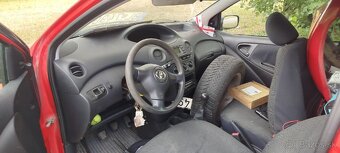 Toyota Yaris 2002 1.2 benzín manuálna prevodovka - 5