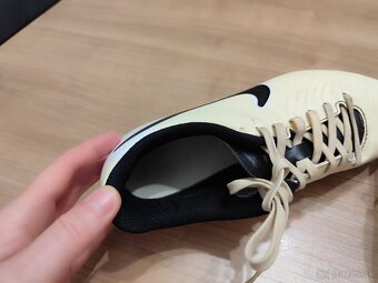Kopačky na futbal zn.Nike v 38,5 - 5