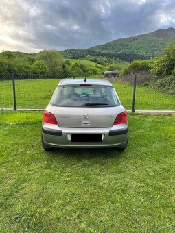 Peugeot 307 1,4  HDi - 5