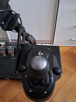 Volant logitech plus stojan - 5