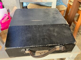 Prenosny pisaci stroj Remington - 5
