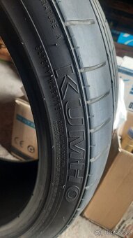 Kumho Ecsta Sport 255/35 ZR19 - 5