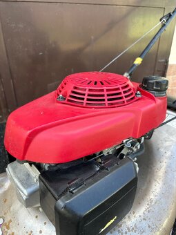 Honda Izy benzínová kosačka - 5